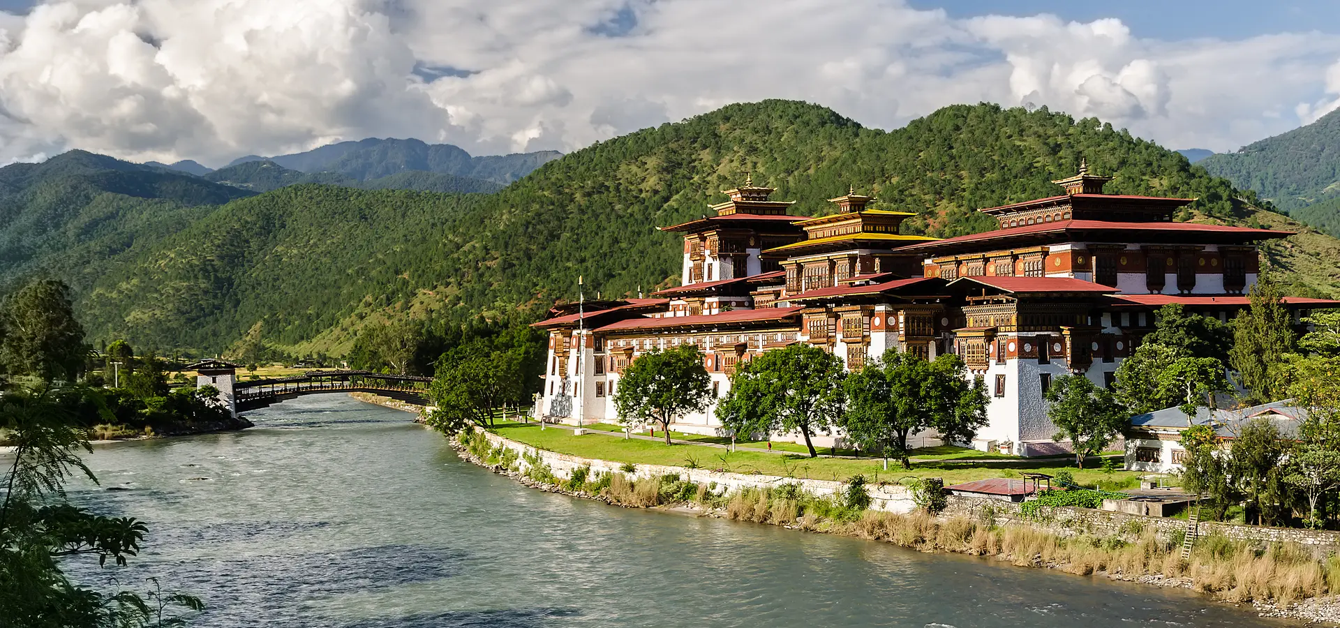 Avila Travel Bhutan Punakha Dzong