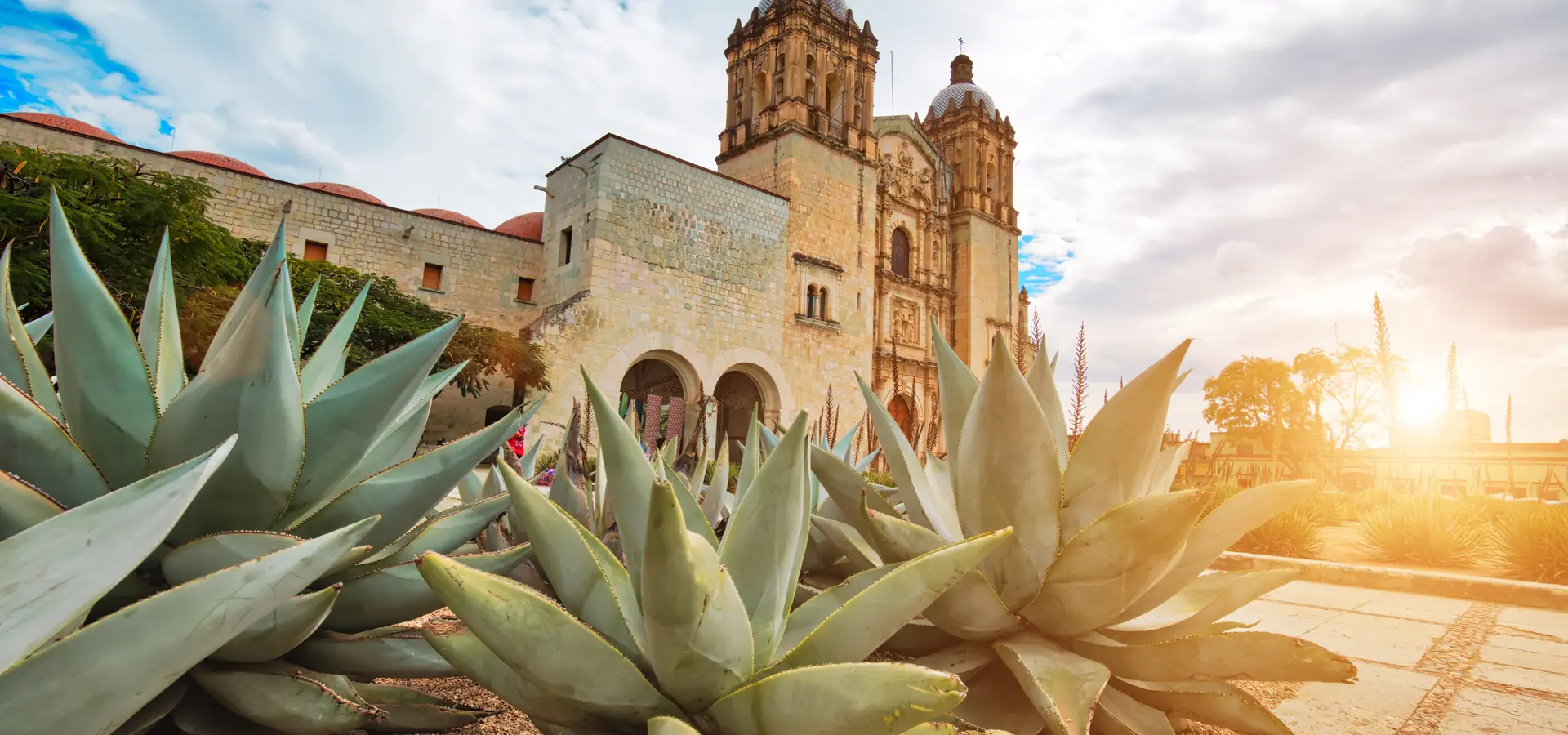Avila Travel Mexico ambience