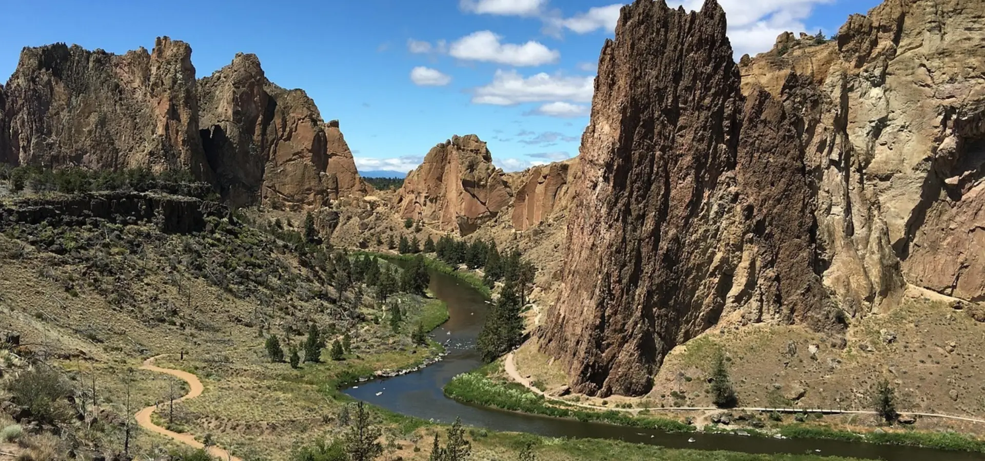 Avila Travel America Smith Rock Park Oregon