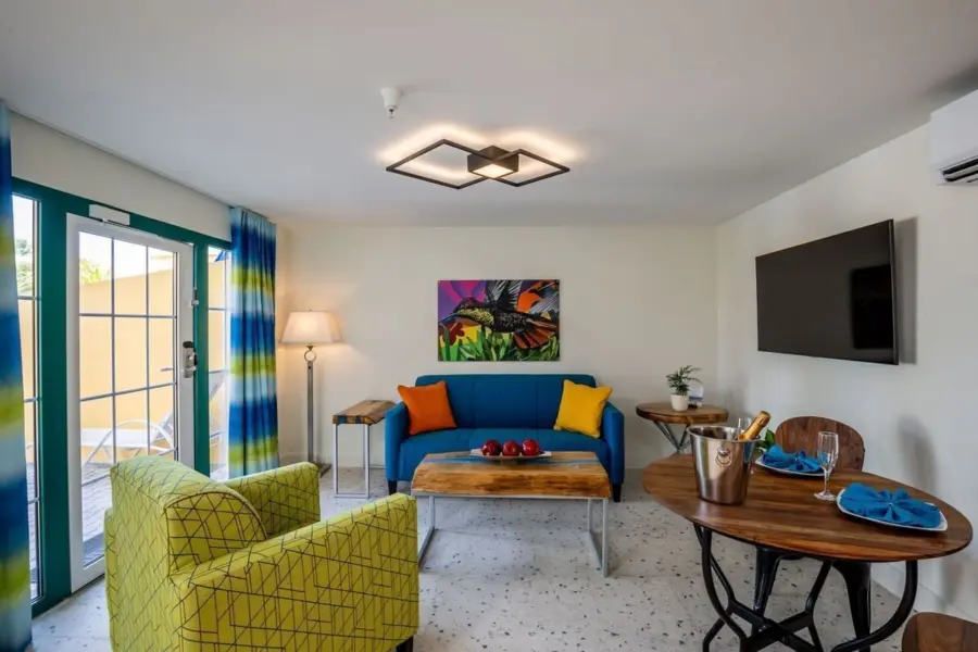 1737796281648 honeymoon suite living room