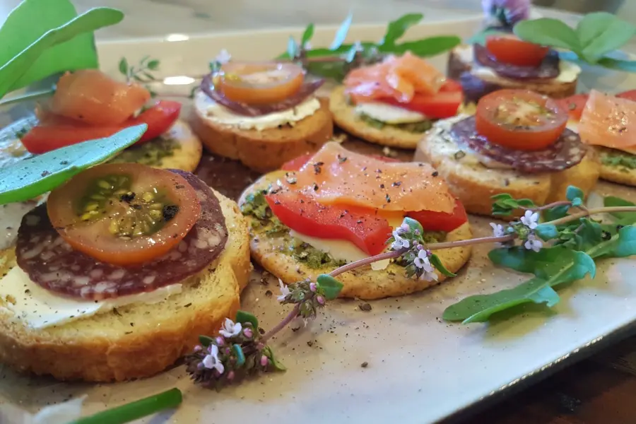 Copper Beech Wanaka Luxury B&amp;B Canapés01