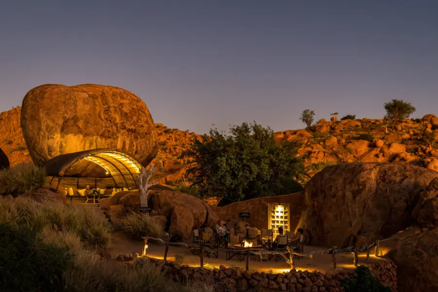 Main lodge, Boma Area 1