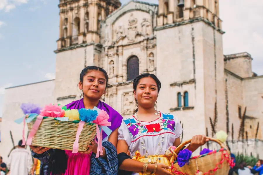 Mexican ladies in oaxaca