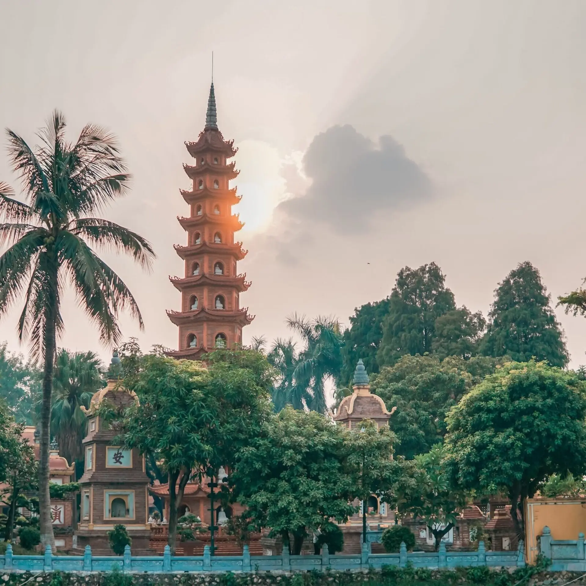 Anh hoang nyvbshngbpw unsplash