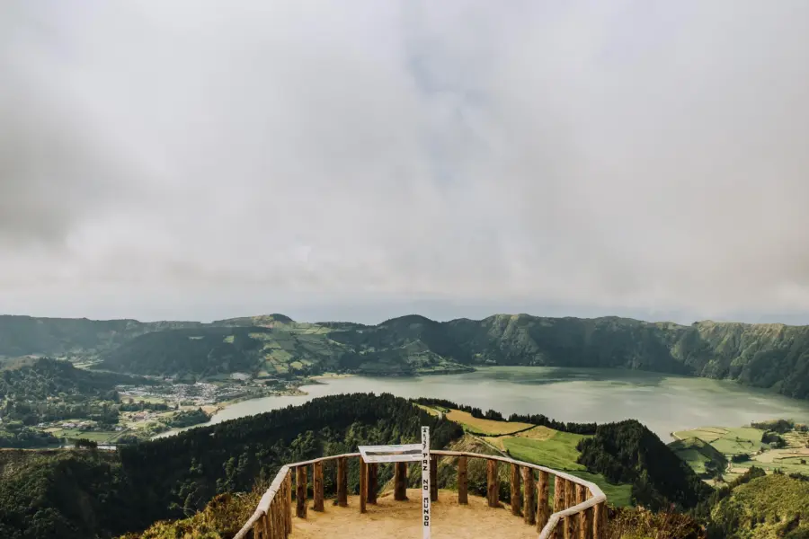 Scott walsh 8amjbni9rps unsplash
