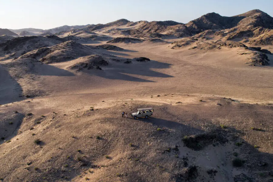 19hoanib valley camp arial vehicle dunes