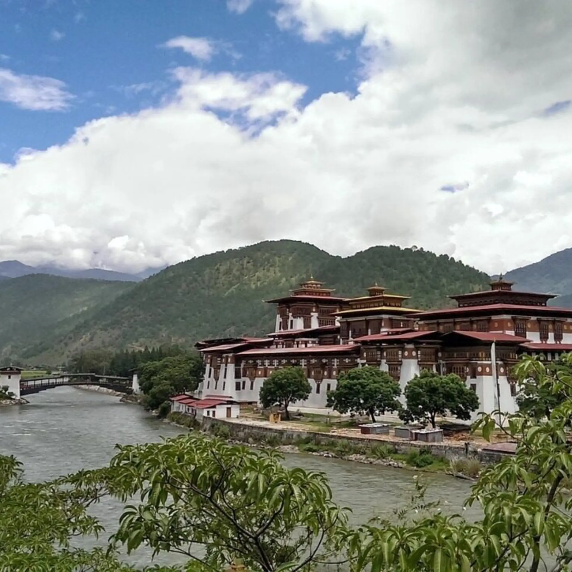 Bhutan 28259191280