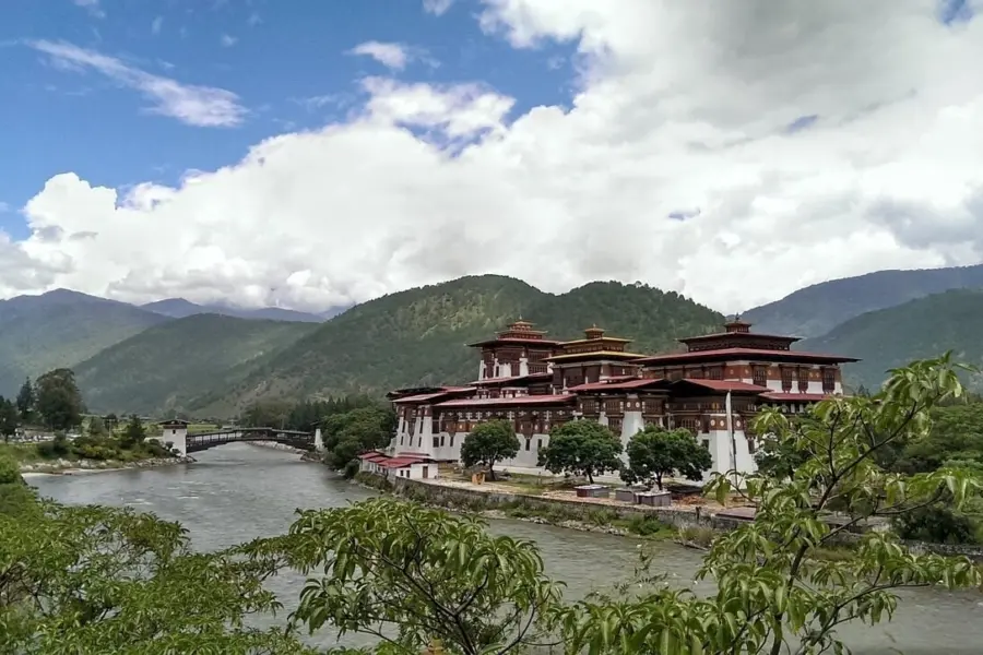 Bhutan 28259191280