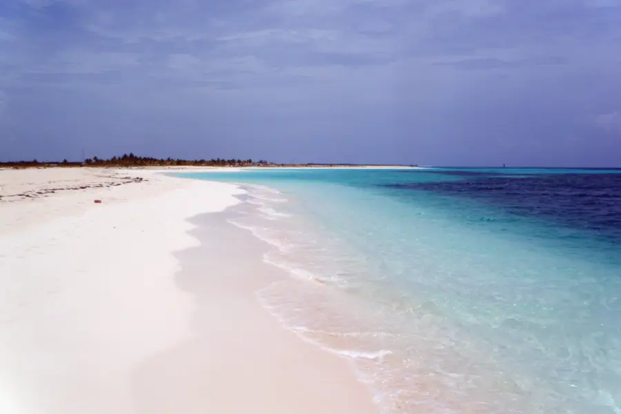 Ansalmo Juvaga Beach 222466
